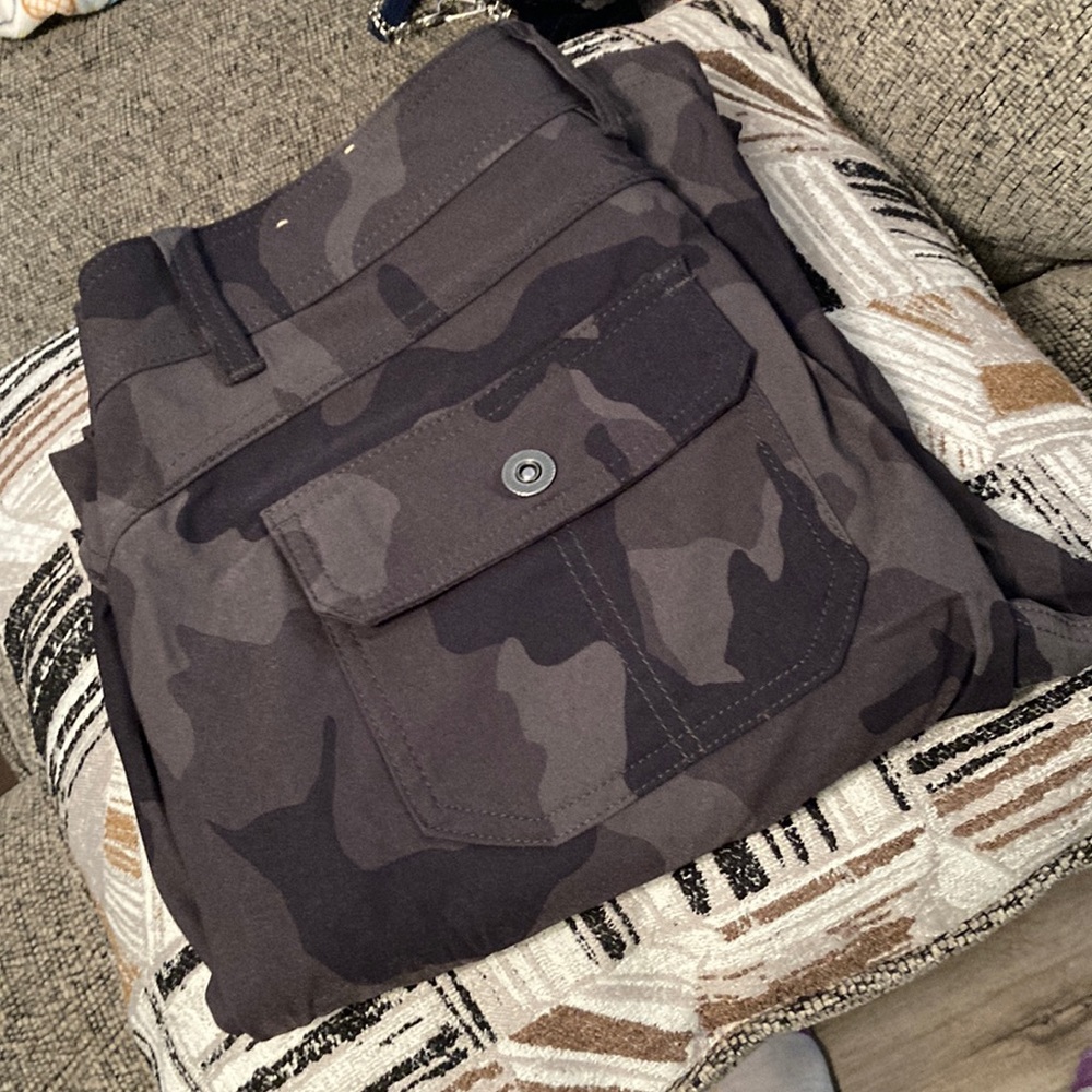 Prana Halle II performance pants, size 8 regular